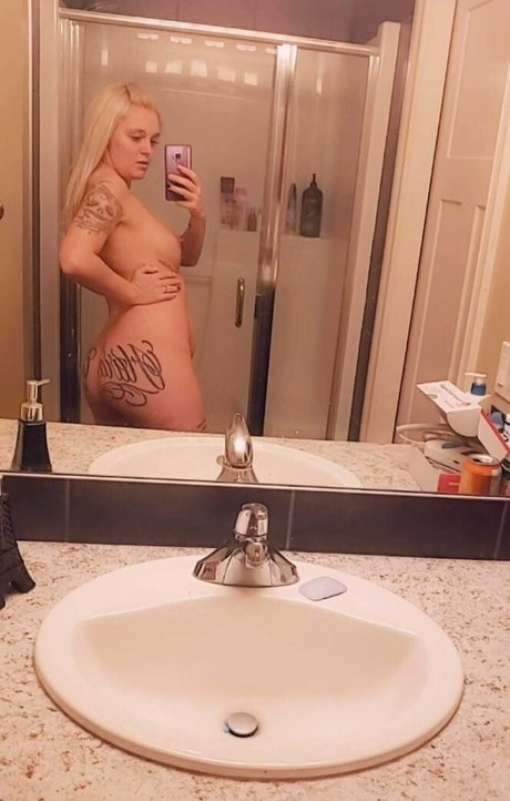 stellashardcore onlyfans model images