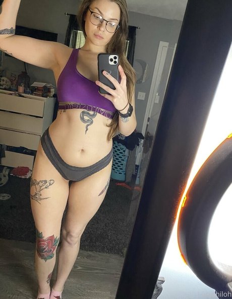 lucyshilohcam onlyfans fuck