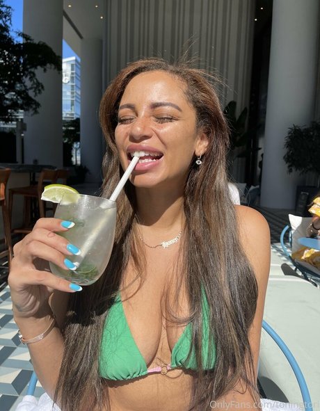 toningtori onlyfans nude