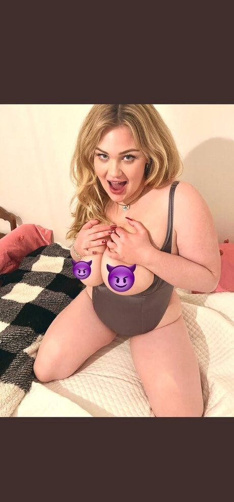 Adelina Manaut only fans leak nude