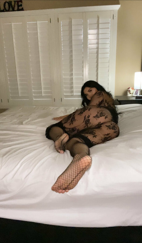 black curvy onlyfans free sexy image