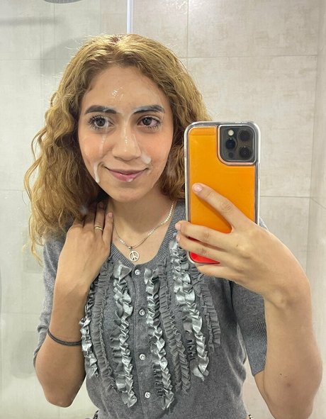 artemiscarmona porn onlyfans