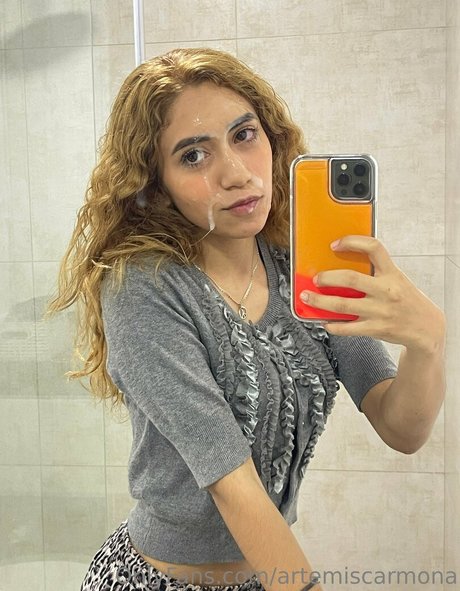 artemiscarmona onlyfans desnuda