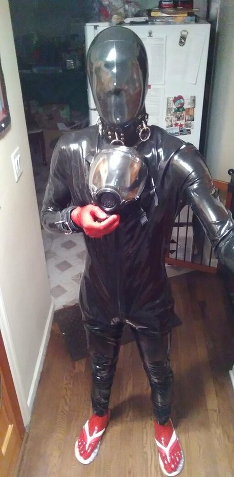 sir latexman onlyfans nudes