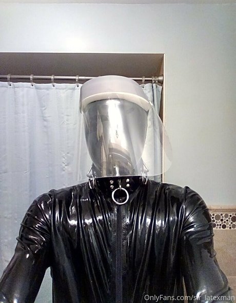 sir latexman only fans nude
