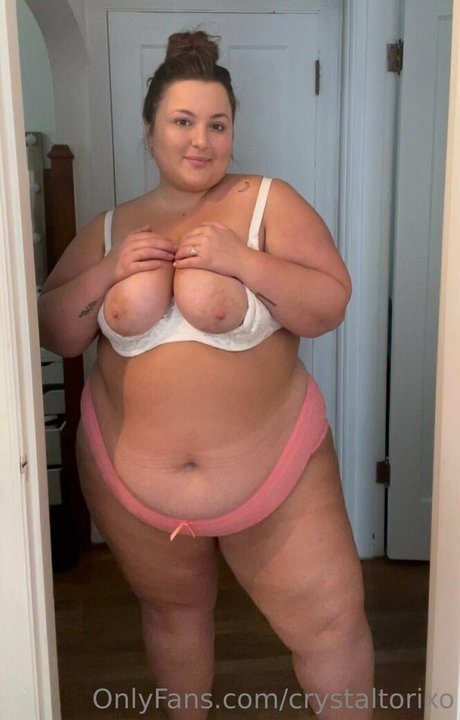 crystaltorixo onlyfans images