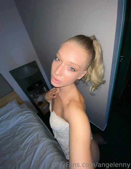 nestygirl nude onlyfans pics