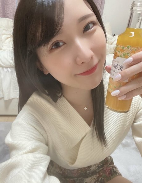 Hikaru Miyanishi onlyfans photos