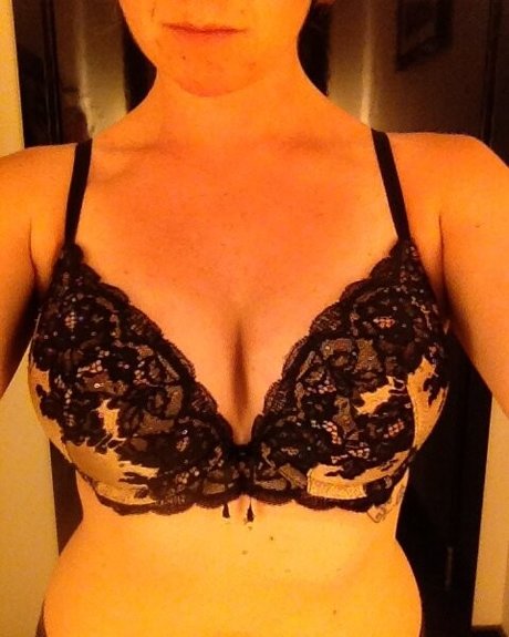 Megan Lynn Howard onlyfans sexy