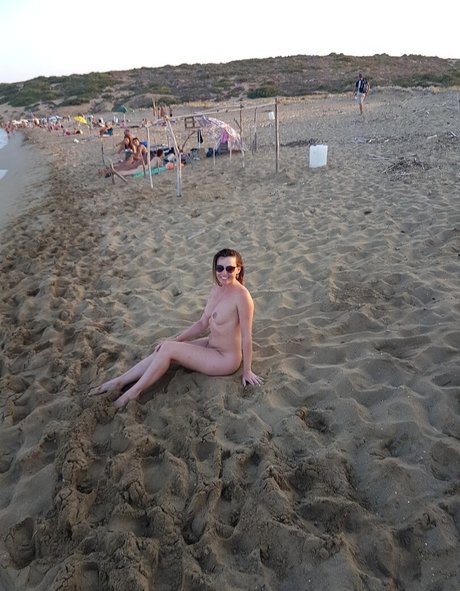 carinamoreschi onlyfans nude photos