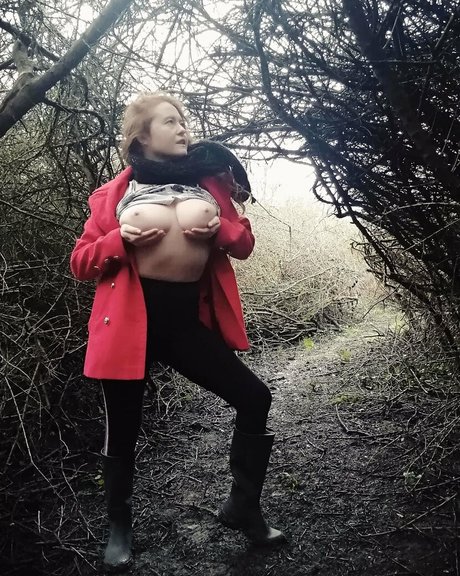 scarlettblaze1 only fans review