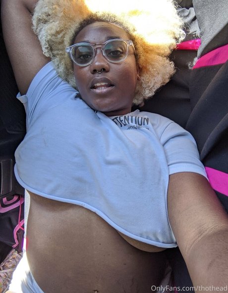 thothead nudes only fans
