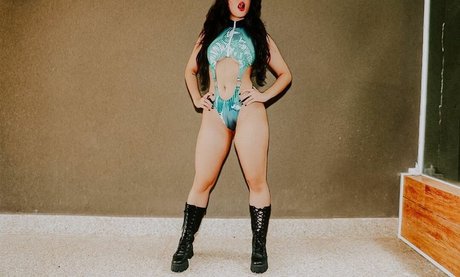 Anna Kisue nude leaked onlyfans