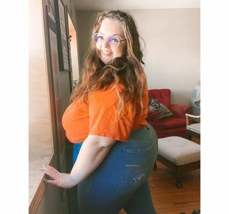 ahitsnatalie onlyfans photos