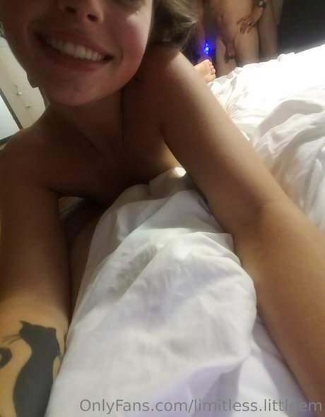 LimitlesslittleM onlyfans uncensored