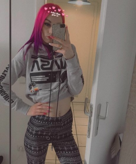 Gina gzuz nude only fans leaks