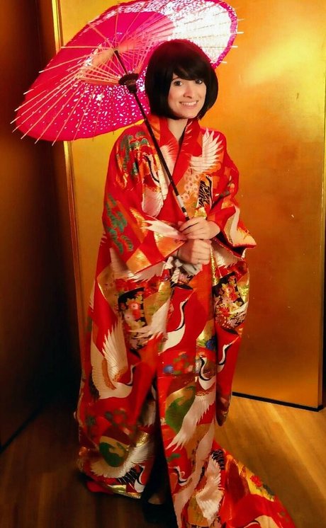 Mars Mayhem onlyfans leaked.