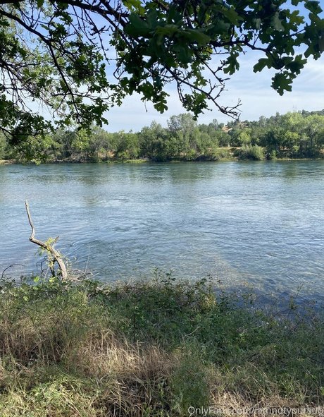 iamnotyoursub onlyfans uncensored