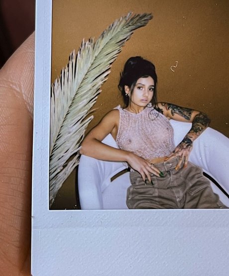 Arina Azarova only fans pictures