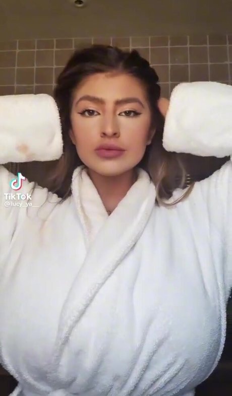 Lucy Ya onlyfans porn