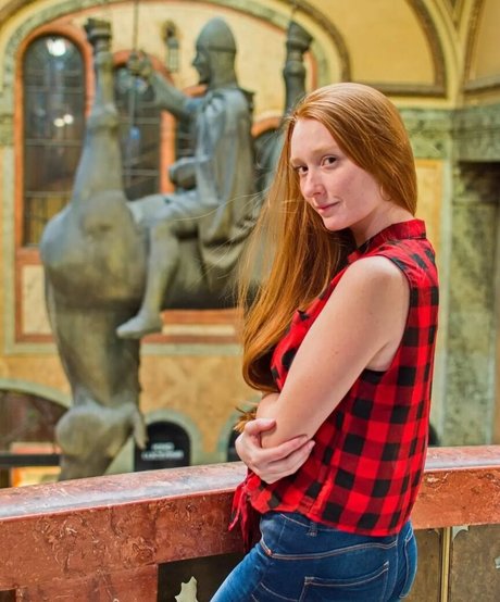 Daniella Bielikova onlyfans model photo