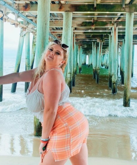 Amberly only fans naked