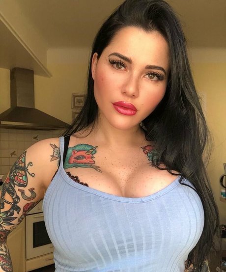 Aurore Pariente onlyfans lesk