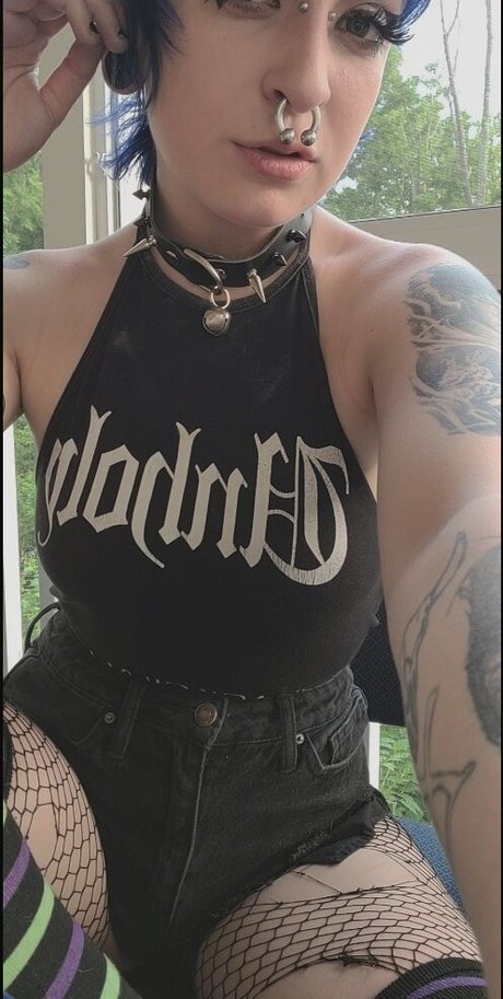 satanslilkittn only fans leak porn