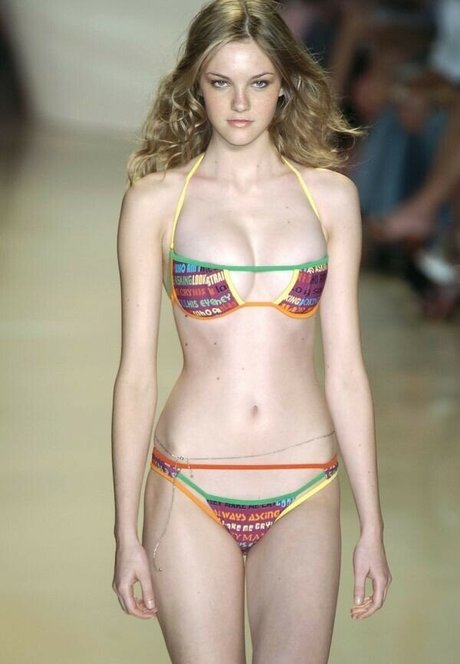 Caroline Trentini onlyfans leaks nudes