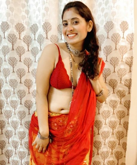 Renu Chandra onlyfans leaks xxx