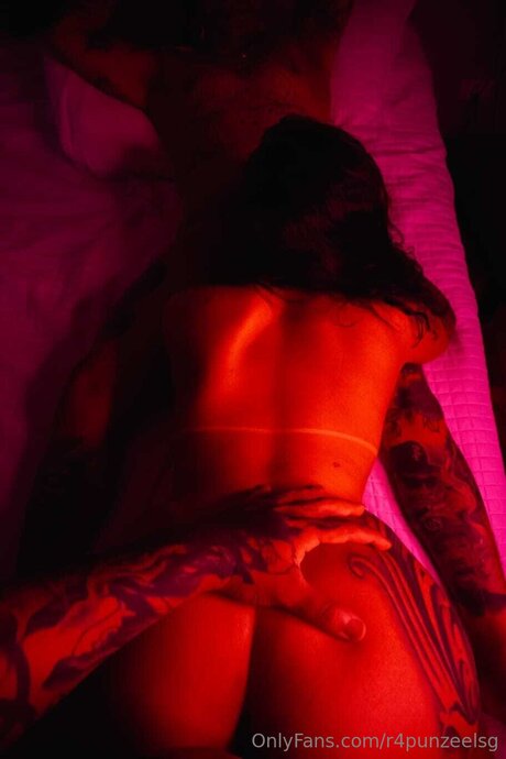 r4punzeelsg onlyfans leaked porn