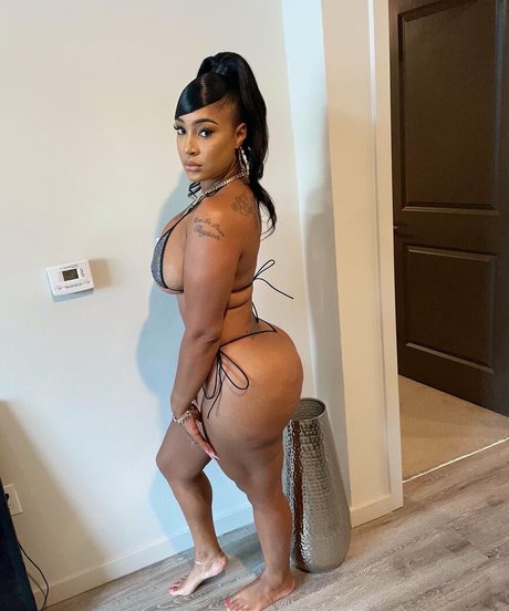 successful yell nude onlyfans leak