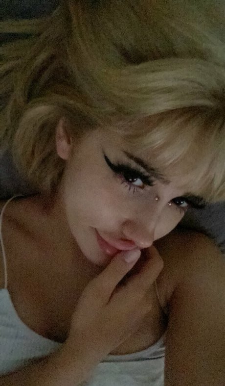 Noodle Noodlesriu naked onlyfans