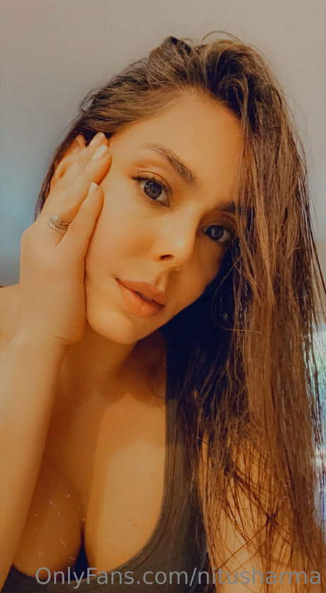 Nitu Sharma onlyfans leaked.