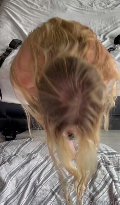 trans girls onlyfans xxx selfie