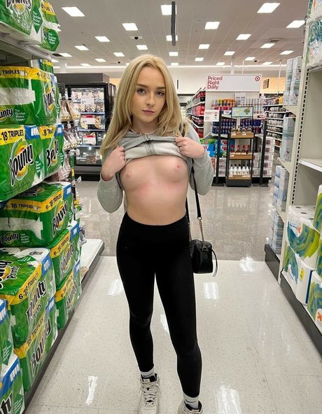 Amber Moody onlyfans model