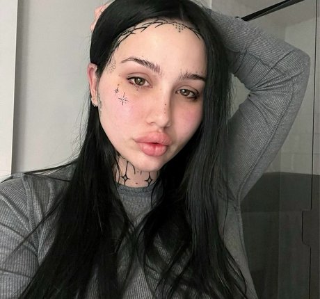 valyrian x x x leaked only fans nudes