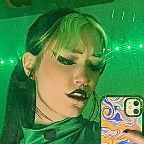 Charley Grayyy free onlyfans