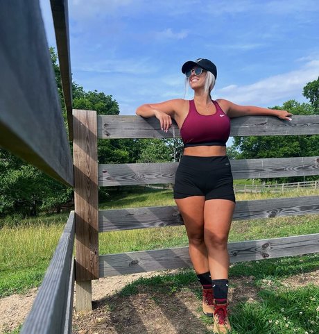 Hannah Murrell porn onlyfans