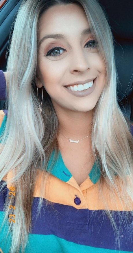 Hannah Murrell onlyfans naked leak