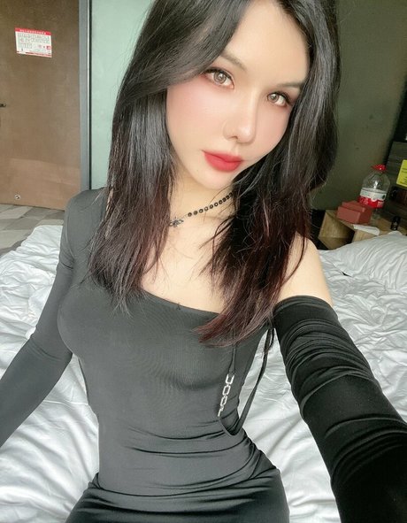 ts39505946 onlyfans photo