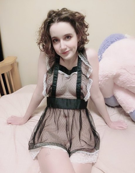 Sweetpetites nudes only fans