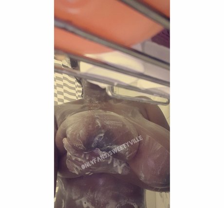 The only sweetyville Profile pic