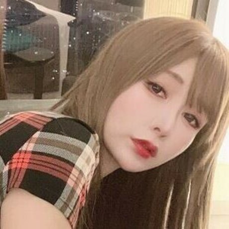 curvy shemale onlyfans hot archive