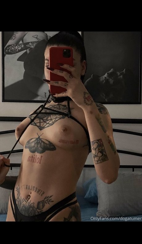 Doga Tumer onlyfans page