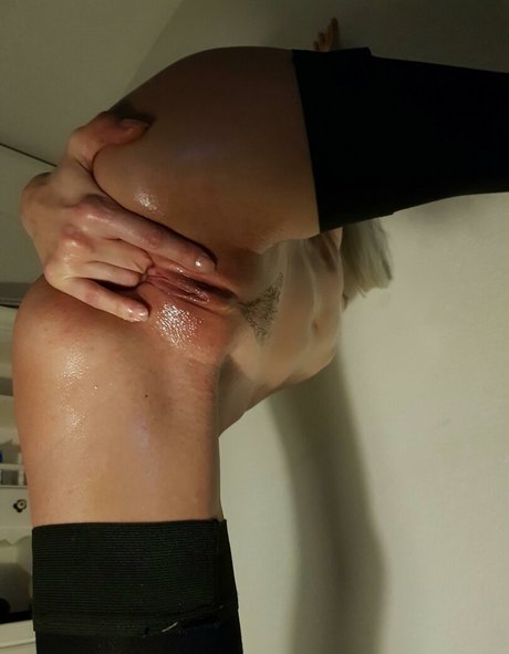 skinny ver1 0 onlyfans post