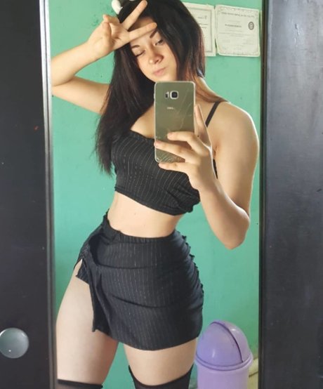 Ivon Gallardo onlyfans creator