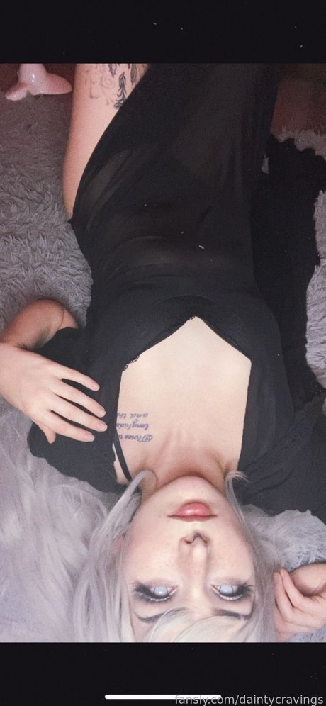 Dainty Cravings free onlyfans