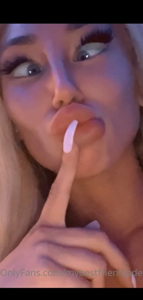 mybestfriendjade onlyfans leak nudes