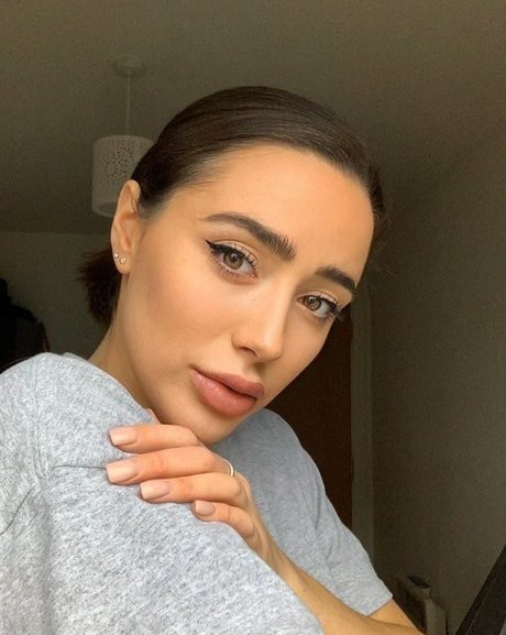 alexabrookexx naked onlyfans